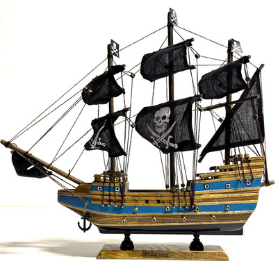 Piratenschiff aus Holz   Handgefertigtes Segelschiff Modell   Maritime Deko 38cm