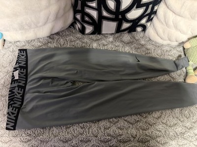 Nike Compression Leggings Mens 2XL gray 3/4 Length 