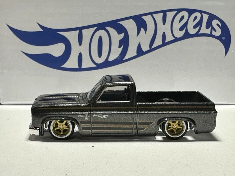 Chevy Silverado 83 Hot Wheels (personalizado) Foto 2 de 3
