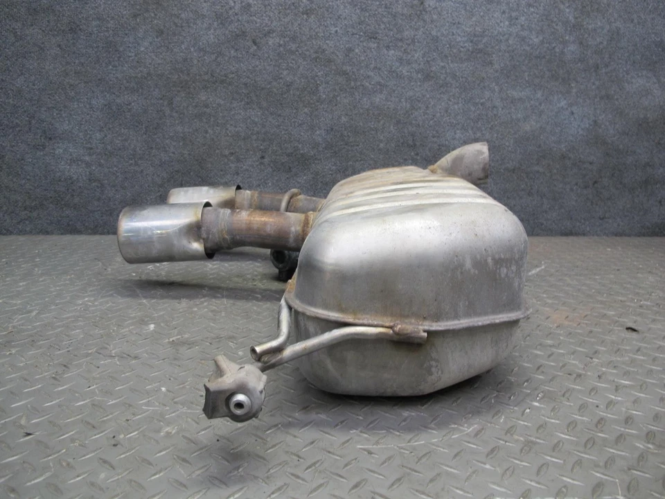 2008 VW GOLF MK5 R32 VR6 3.2L REAR EXHAUST MUFFLER W TIPS OEM - Image 4 of 4