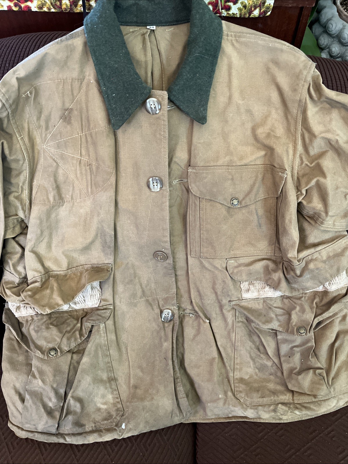 Vintage Men’s Size 44 CC Filson Seattle Waxed Canvas Field Hunting Jacket Stains image 9