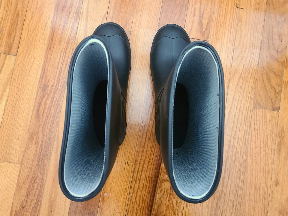 Bota de Lluvia Kamik Stomp Negra 6 M US Big Kid Foto 4 de 4