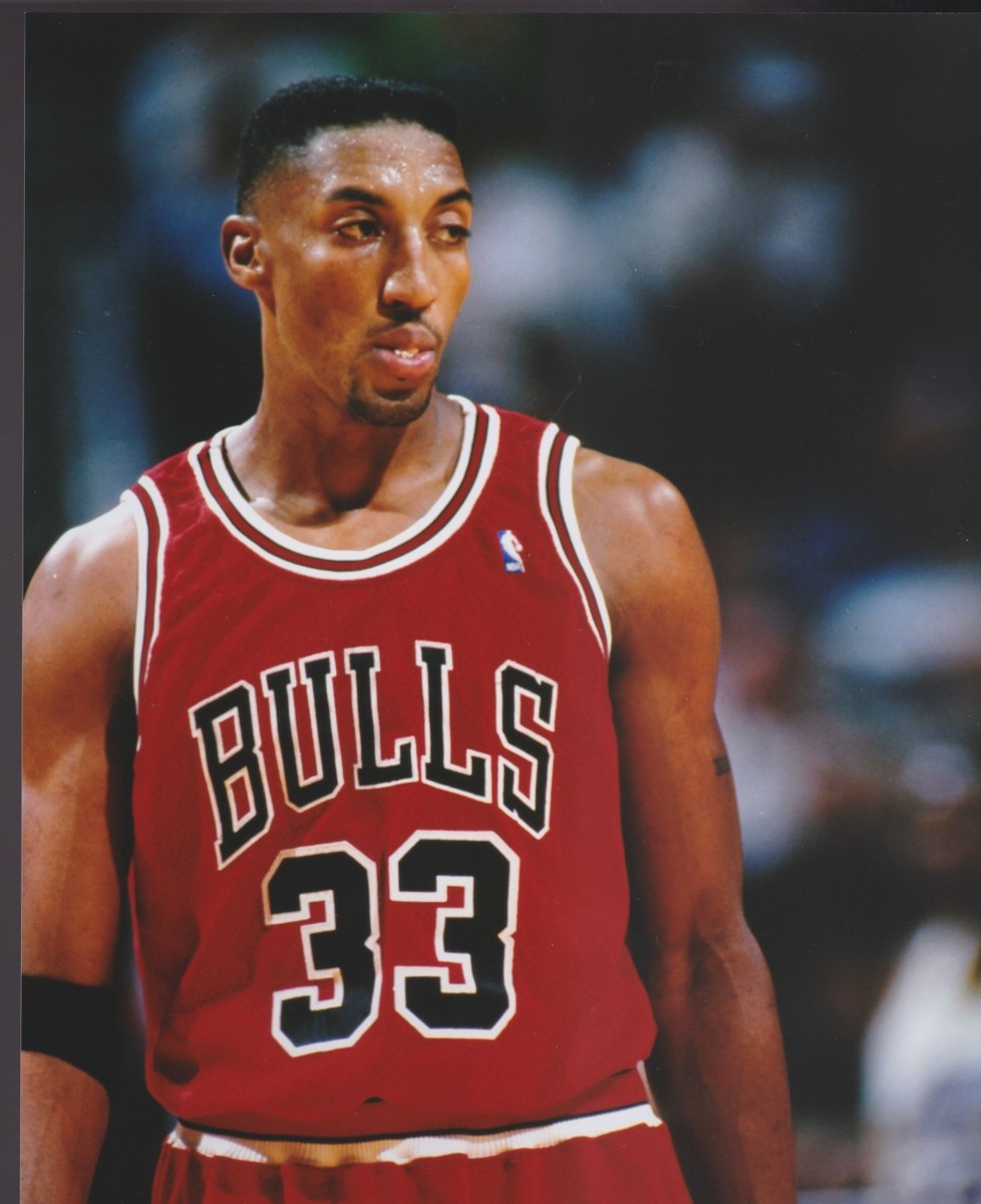 SCOTTIE PIPPEN #33 8 X 10 PHOTO CHICAGO BULLS HOUSTON ROCKETS