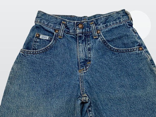 Lee Unisex Youth Medium Wash Blue Denim Shorts Size 8 Regular A Vintage USA - Picture 2 of 14