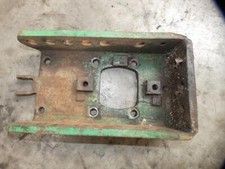 Deutz F2L612 Halter für Zugmaul Anhängebock ! 