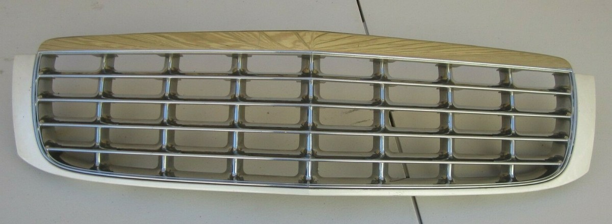 97 98 99 Cadillac DeVille Front bumper Grille Chrome OEM 97-99. | eBay