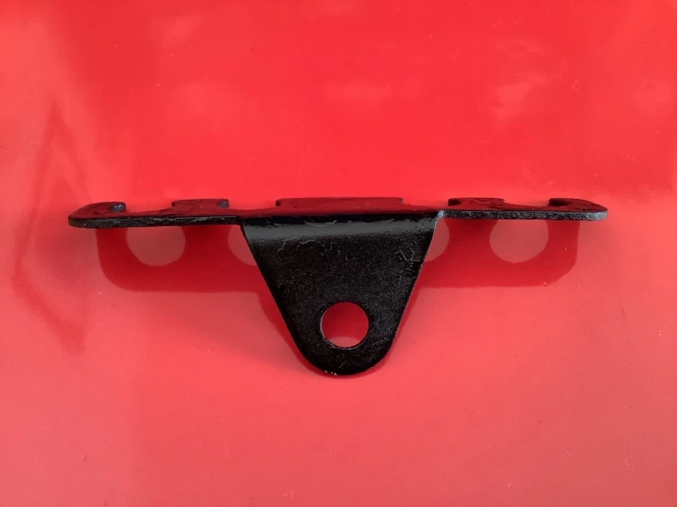 LANCIA FULVIA-NICE ORIGINAL PLUG LEAD BRACKET/TIDY. — 第 4/4 张图片