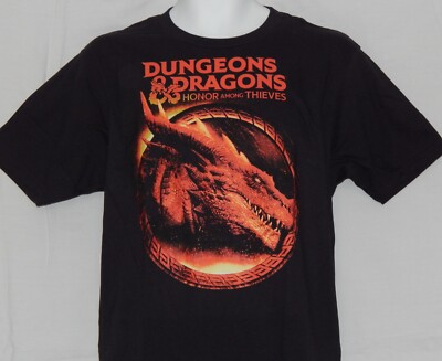 Men's T-shirt Dungeons & Dragons Size Medium Movie Shirt Honor Among Thieves