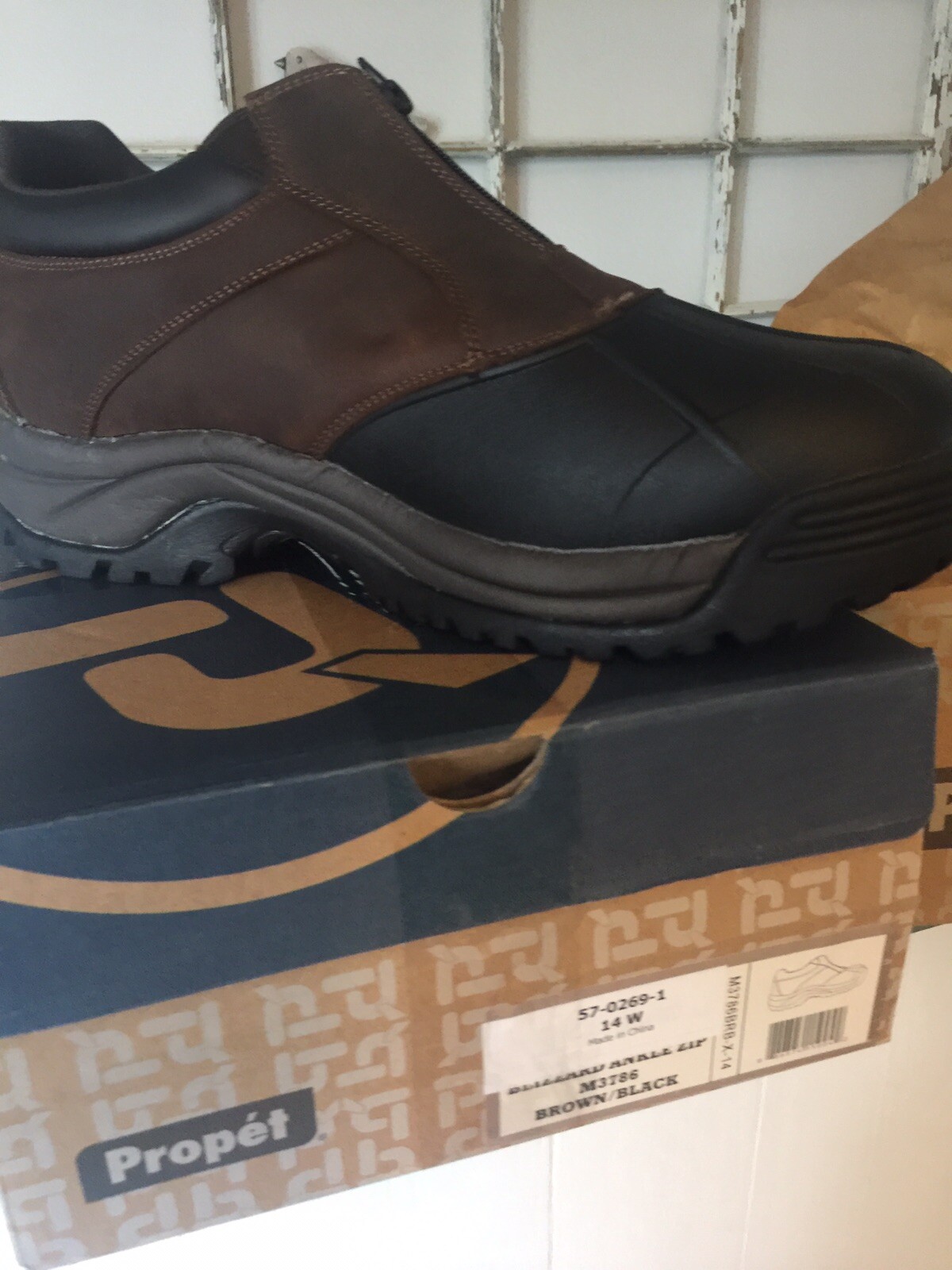 propet men's blizzard ankle zip boot