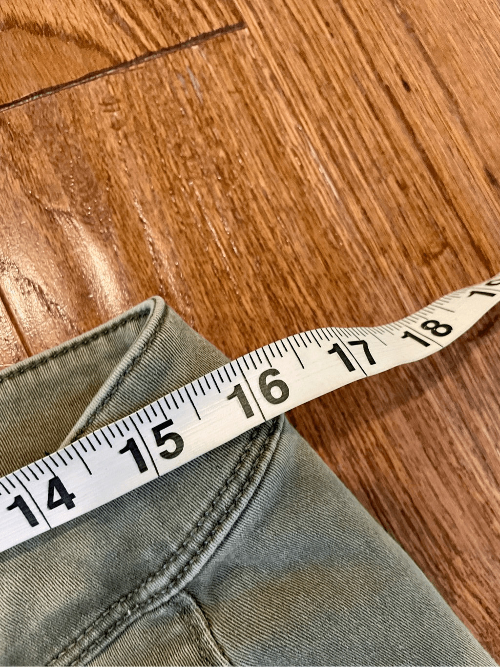 Express green patch pocket pant size 10 - image 5