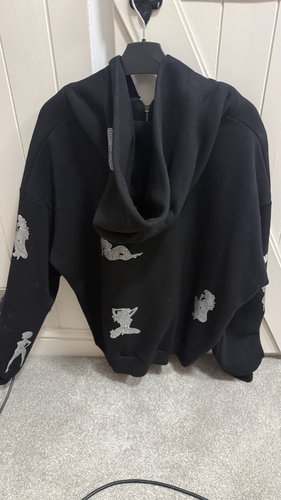 Named Collective Unrealistic ideals Black Zip Hooded Hoodie Women’s S/M image 2