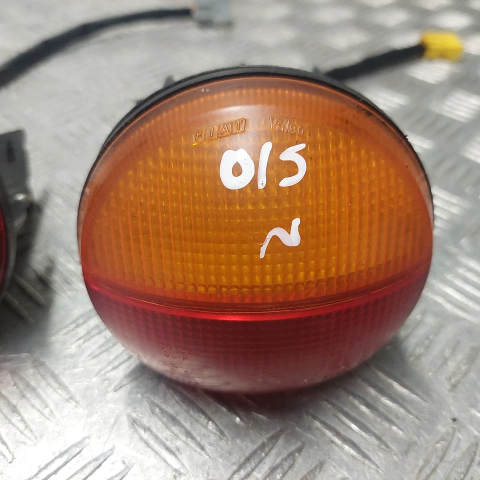 Fiat Coupe 20V 1997 O/S taillight driver right hand side rear light PAIR - Image 3 of 4