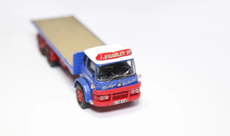 Corgi CC11415 Bedford KM plataforma plana de 6 ruedas J Beasley - escala 1:50 Foto 4 de 4