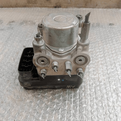 ABS Aggregat  TOYOTA YARIS 1.3 16V (FRP) Ber.
