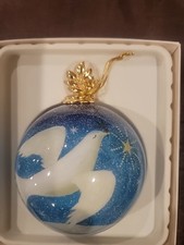 Hallmark Keepsake Ornamemt Club Exclusive A Wish For Peace