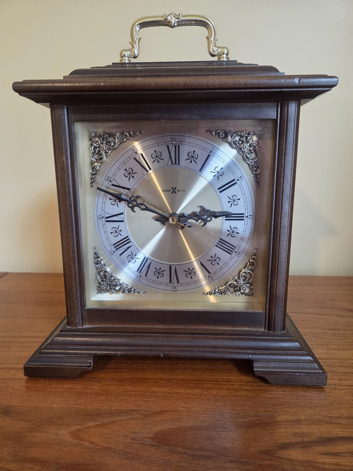 Howard Miller Mantle Clock Quartz Movement Dual Chime - 612-481- Vintage Works