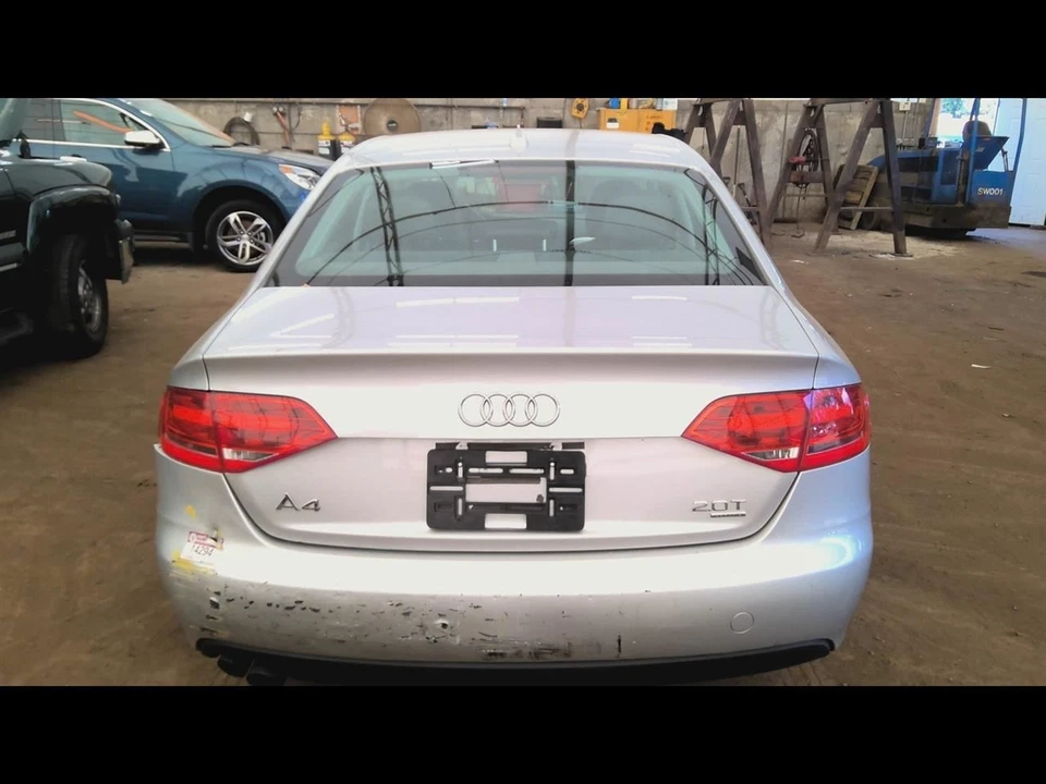 AC Condenser Fits 09-13 AUDI A4 6761705 - Image 2 of 4