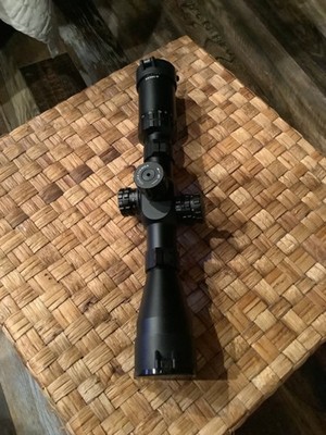 Blackhound Rifle Scope