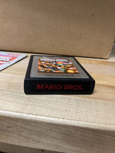 ATARI 2600 1983 MARIO BROS. Game With Manual, Not Tested Box 232 - Picture 6 of 7