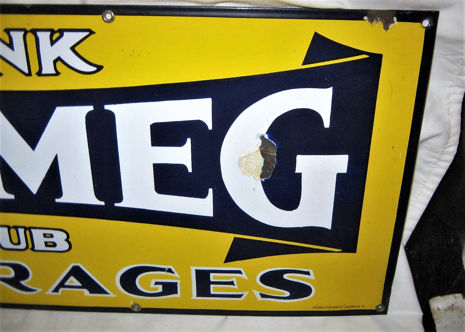 ANTIQUE CT USA DRINK NUTMEG CLUB BEVERAGES PORCELAIN SODA ART