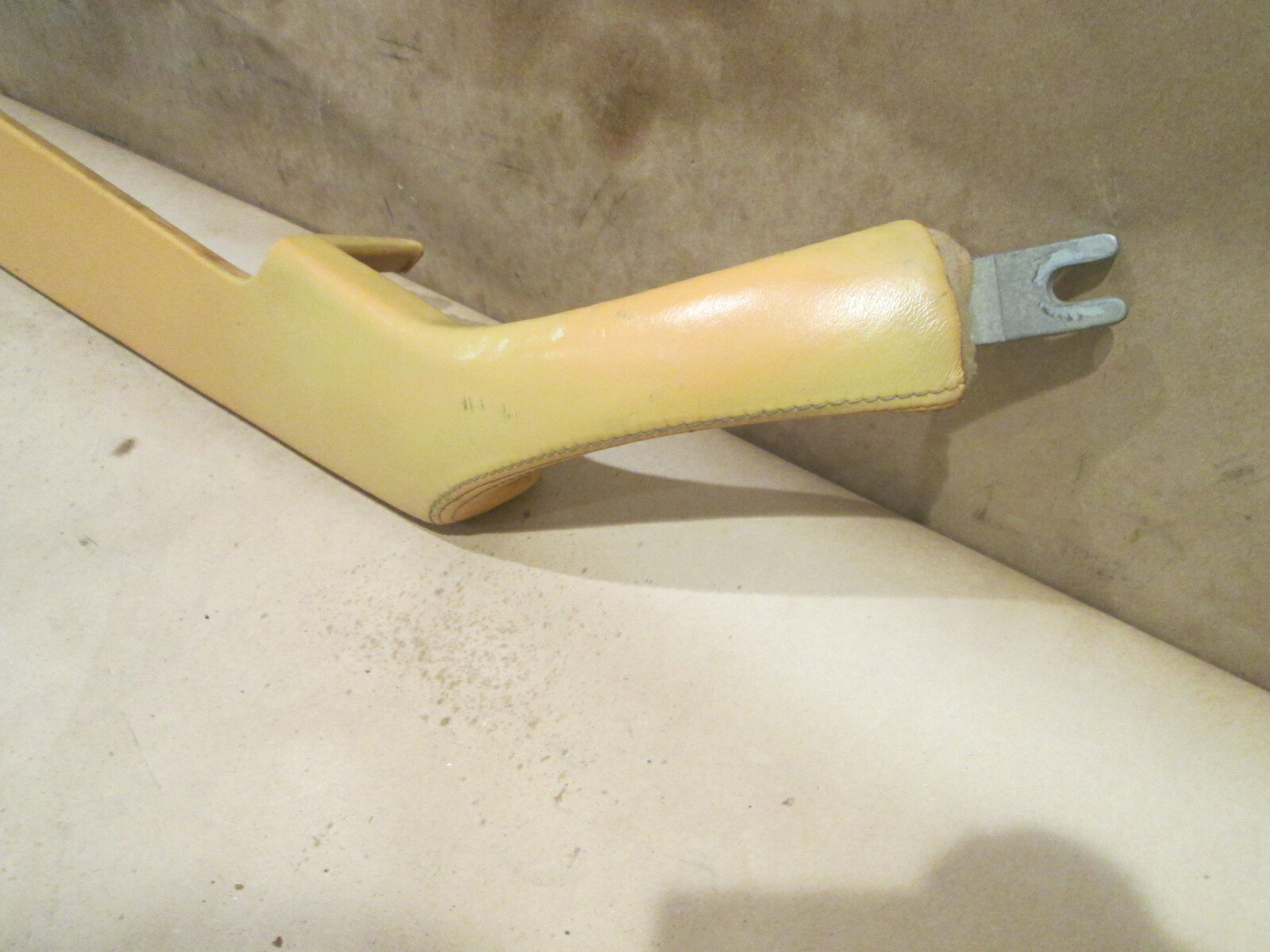 Ferrari 456 MGT/MGTA LH Inner Door Handle Moulding (Beige) P/N 65471105