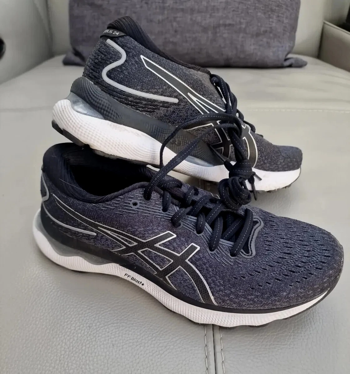 Asics nimbus best sale 4.5