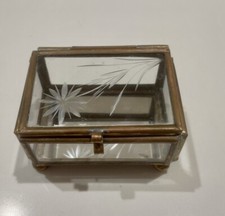 Small VTG Clear Etched Glass/Mirror Bottom Brass Tone Trinket Box