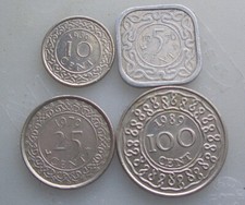Suriname 4 coins 1976 - 1989
