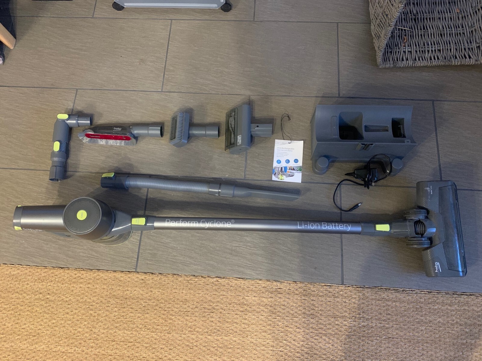 Beko VRT82821BV Grey/Green Cordless Vacuum Cleaner used 8690842214004