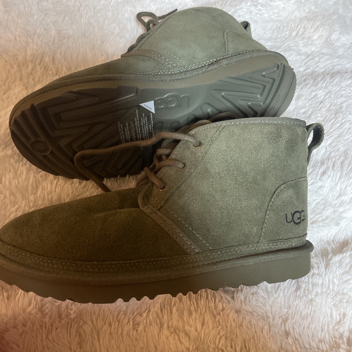 UGG Neumel Shoes Women’s Or Kids Suede Chukka Boots Lace Up Ankle Size New