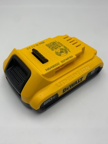 DeWalt 20VMax 2Ah Power Tool Batteries DCB203 - Picture 48 of 52