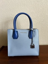 Michael Kors Studio Mercer Medium Messenger Crossbody Leather Pale Blue Multi