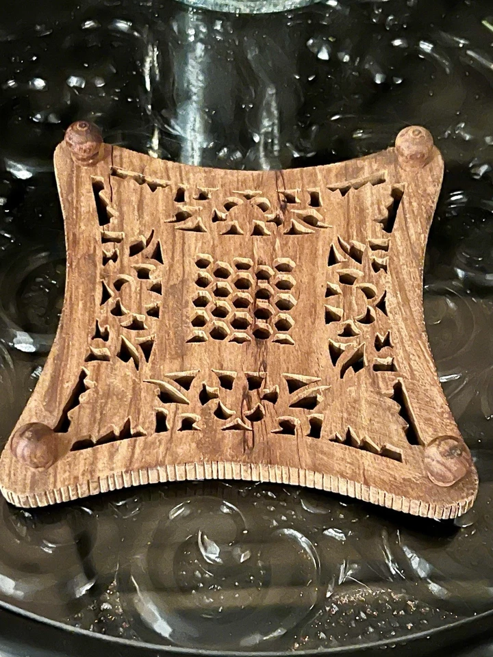 Красивая деревянная накидка ручной работы 5 1/2 дюйма x 9 дюймов - Изображение 2 из 2