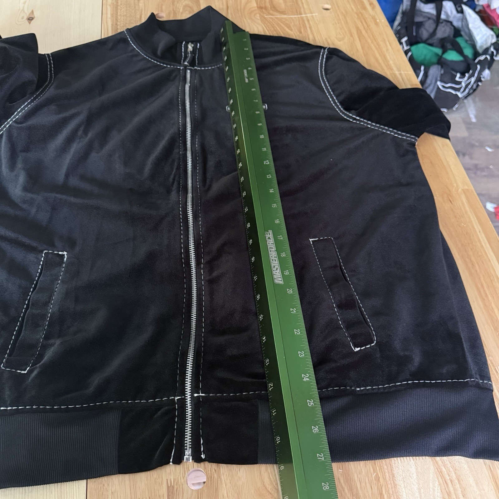 True Religion Jacket Velvet Big T Mock Zip Up Logo Men’s Medium New thumbnail 8