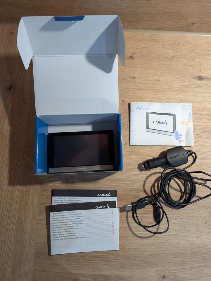 GARMIN NÜVI 2568 LMT-D GPS NAVIGATION | Auto | Guter Zustand | Funktionsfähig - Bild 3 von 4