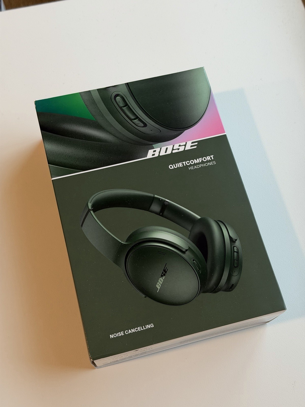 Bose QuietComfort Noise Cancelling Headphones – Cypress Green | Bnew Sealed-image