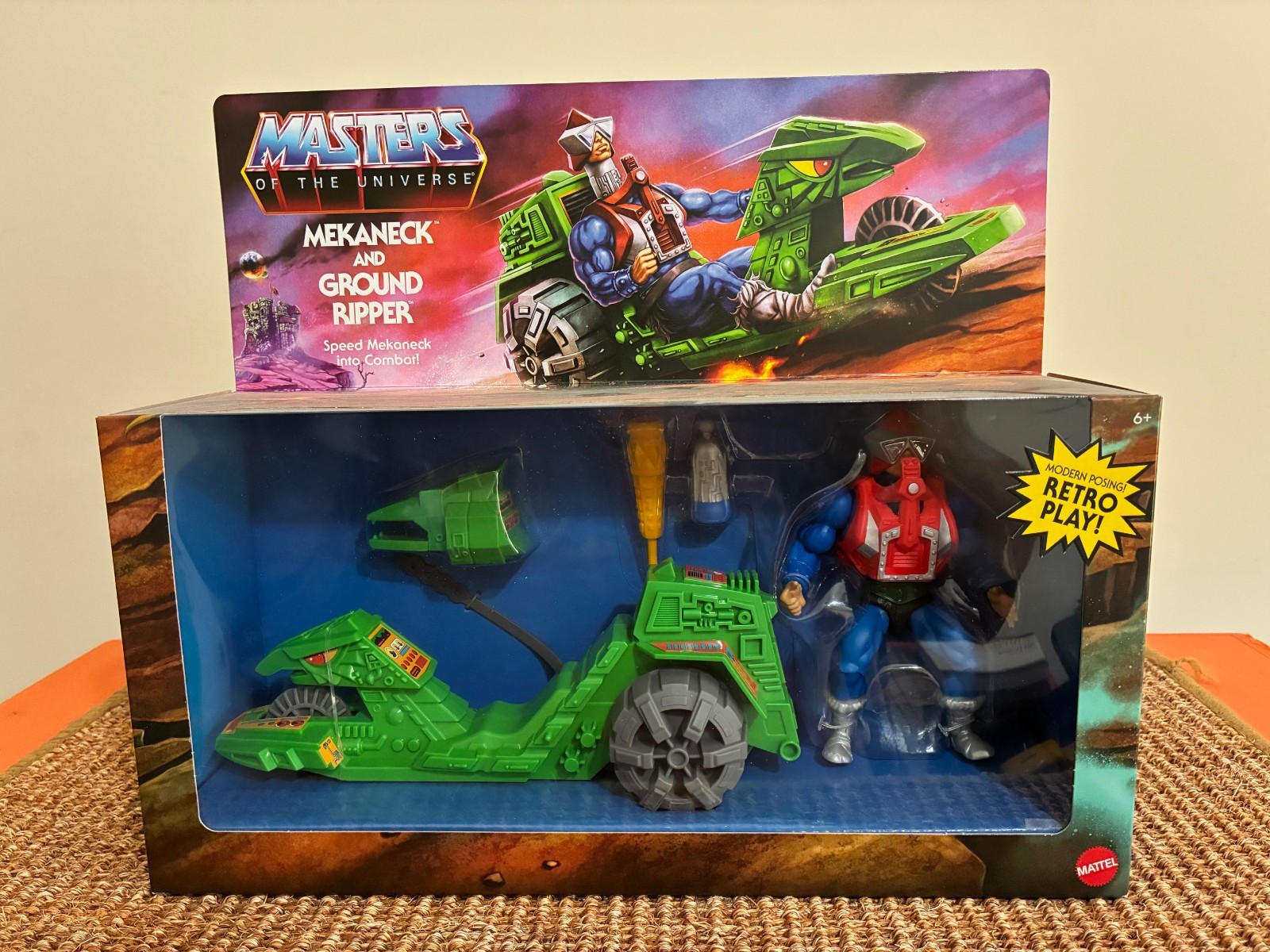 Masters of The Universe Origins Retro Play Mekaneck and Ground Ripper New