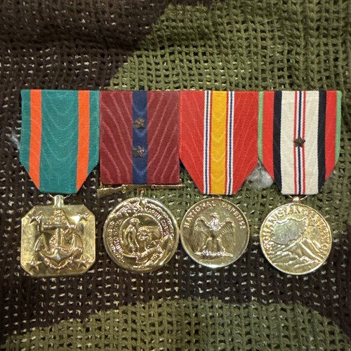 Medal Bar; USMC GOOD CONDUCT, National Defense, & 2 Others -4 Medals Total