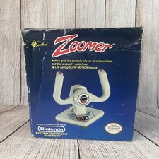 Joystick/Controlador Beeshu Zoomer para Nintendo NES - Buen Estado con Caja