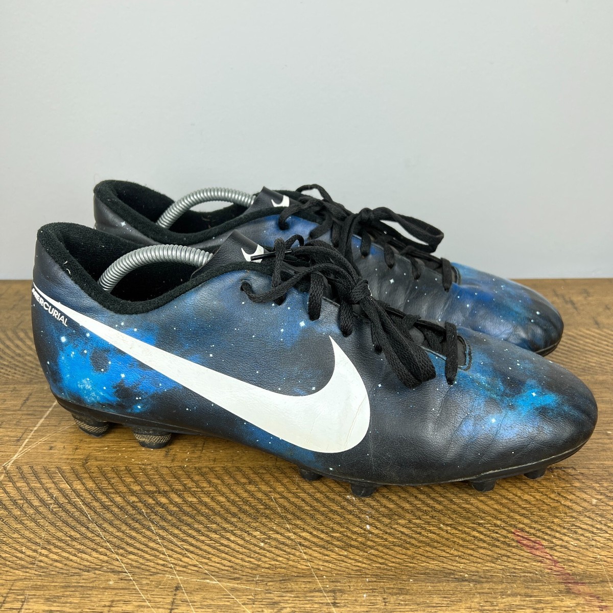 mercurial nike galaxy