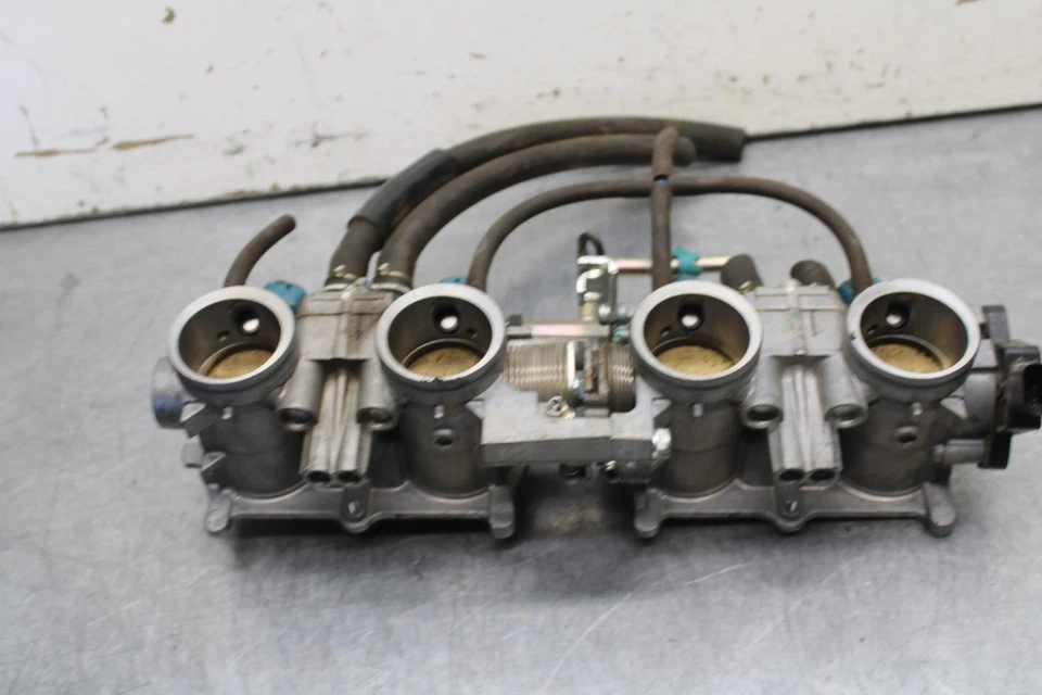 2008 Honda CBF1000 MAIN FUEL INJECTORS / THROTTLE BODIES BB641 - Image 2 of 4