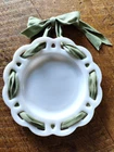 Vintage Milk Glass Prissy Plate Wall Hanging Home Decorative 8"