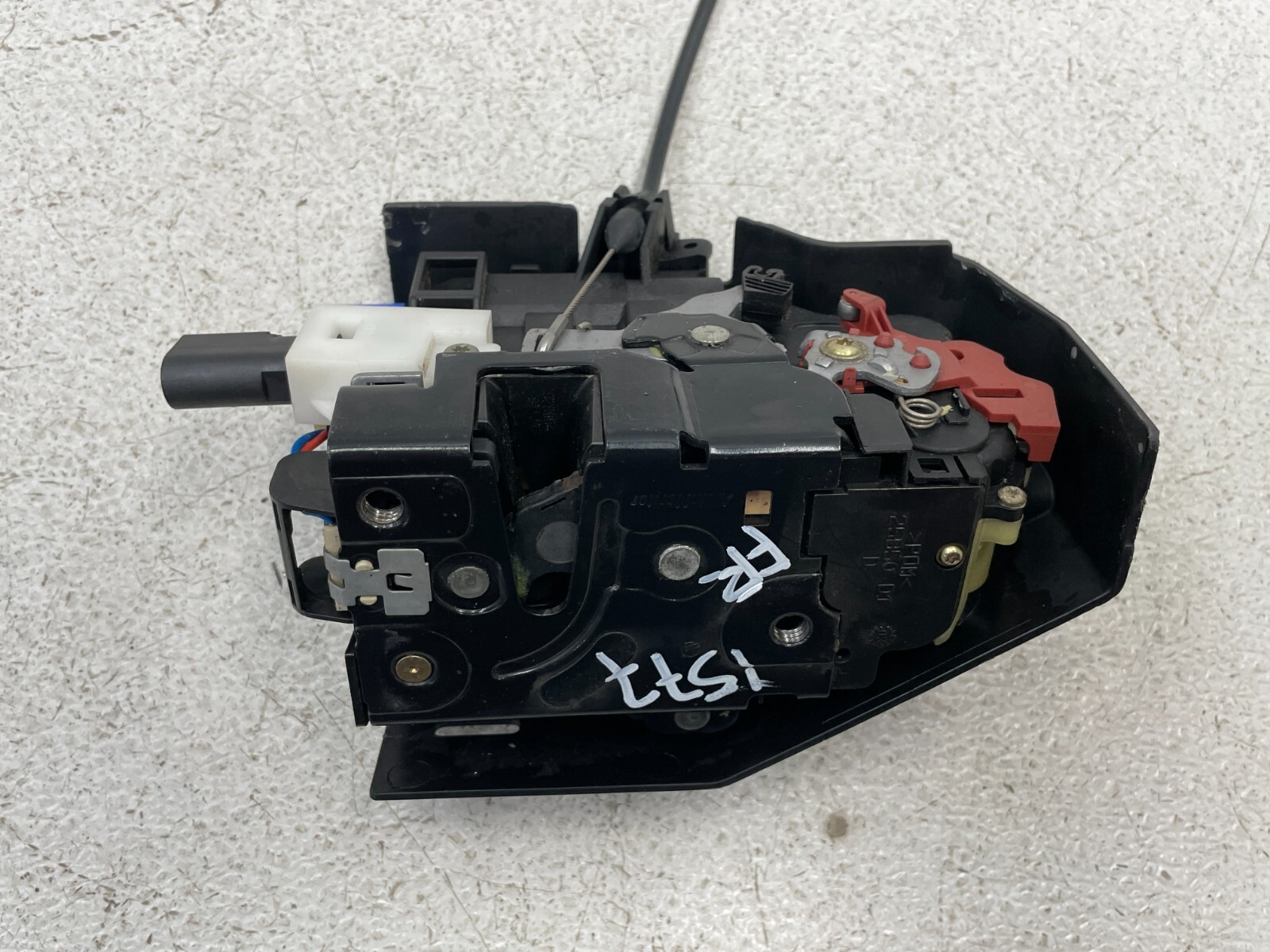 2003-2007 Bentley Continental GT Front Right Door Lock Latch Actuator 1577 OEM