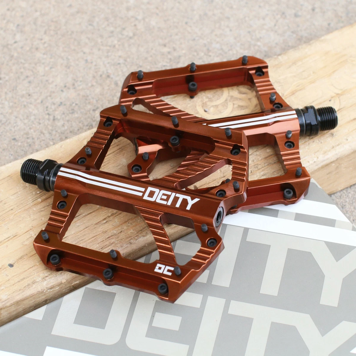DEITY BLADERUNNER ALUMINUM PLATFORM BICYCLE 9 16