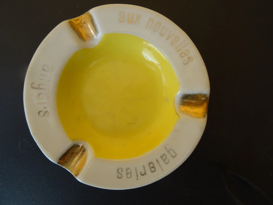 CENDRIER PUBLICITAIRE ANCIEN PORCELAINE DE LIMOGES NOUVELLES GALERIES ANGERS - Photo 1/1