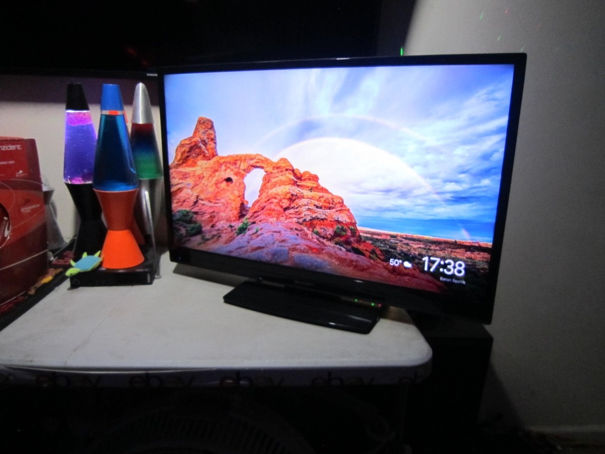 Beautiful Sharp LC-32LB150U 32” Class 31.5” LED Full HD TV NO Rmt