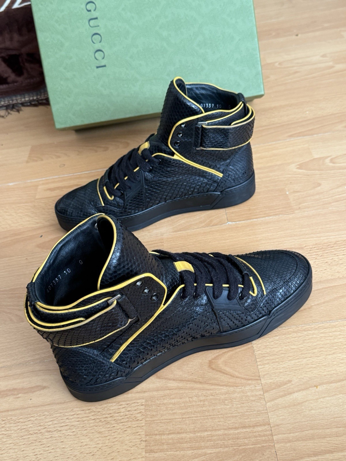 Gucci  Python Snake Skin Leather High Top Mens  S… - image 4