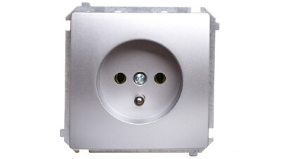 Simon Basic Einzelsteckdose mit 16A 250V mattsilber BMGZ1.01/43