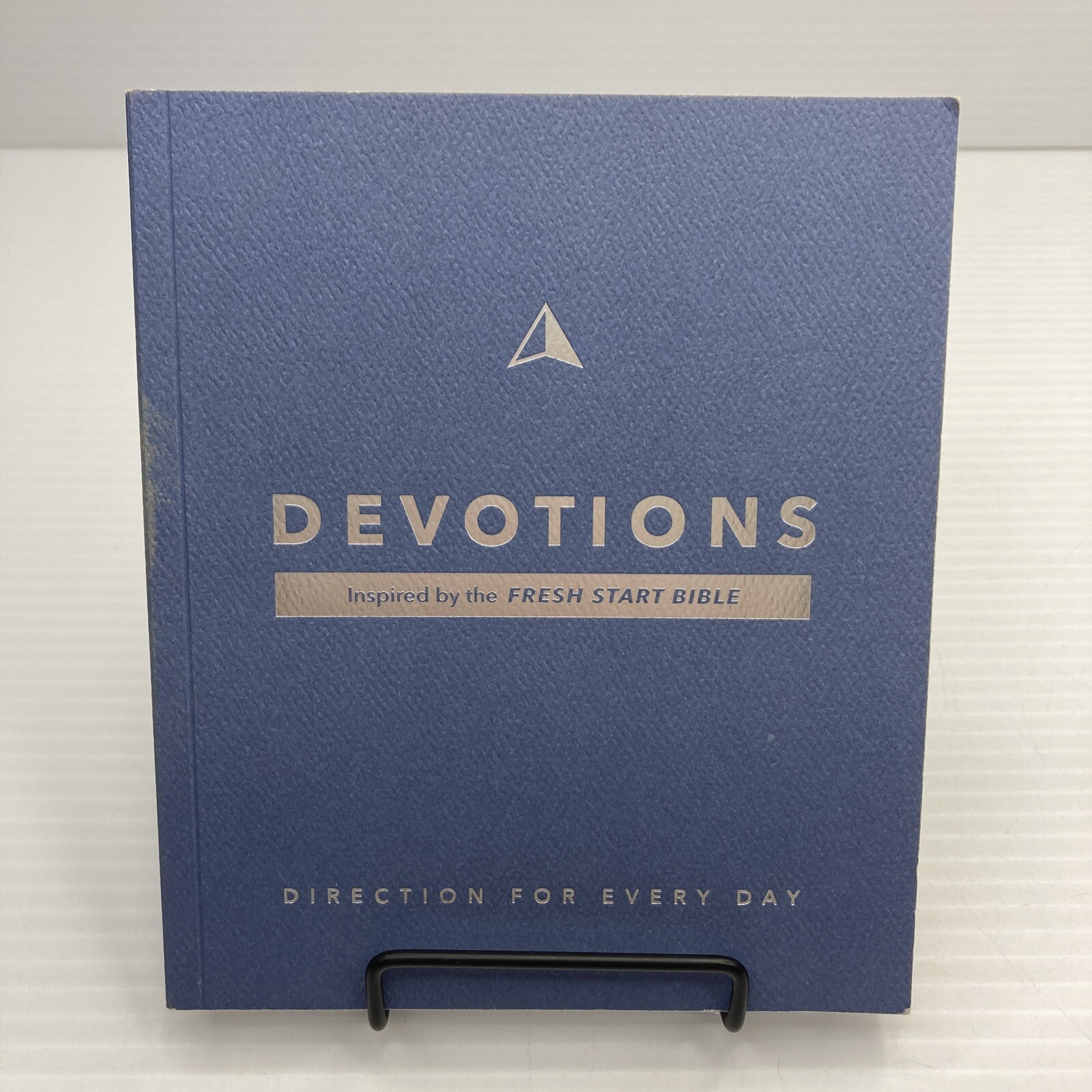 Fresh Start Bible Devotions 2019 by Morris – Inspirational Religion Paperback