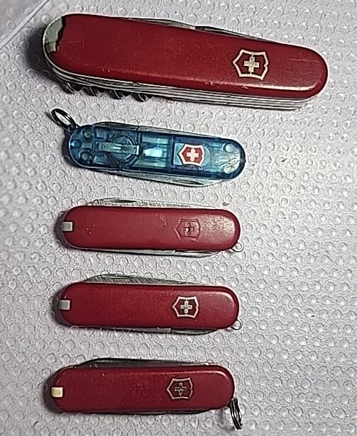 Lot of 5 VINTAGE Victorinox Swiss Army Knives eBay